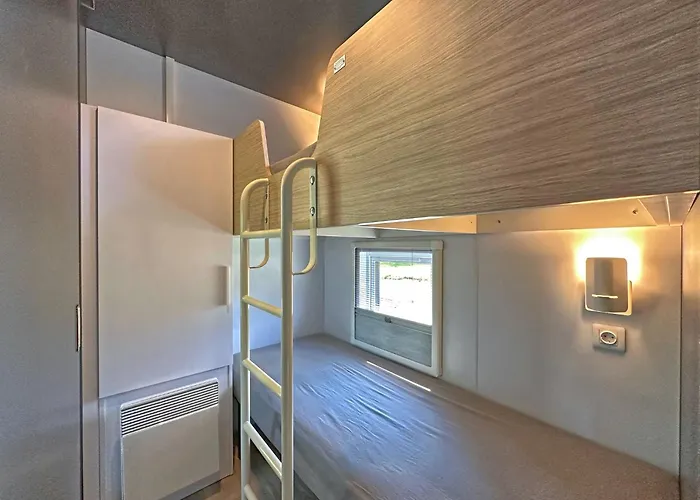 Tiny House, * Нойнбург-форм-Вальд